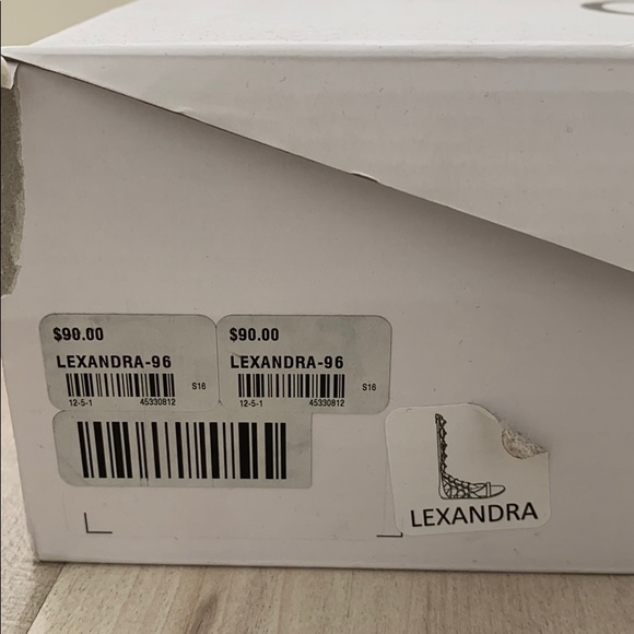 Aldo gladiator/ wrap-up sandals - Picture 5 of 5